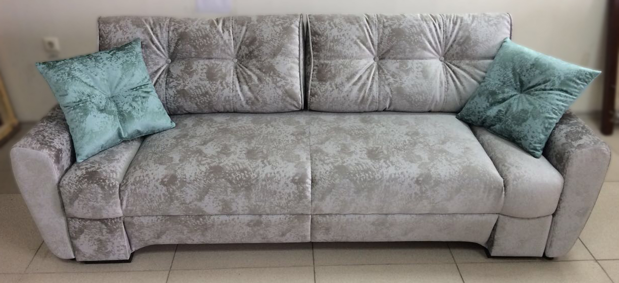 Перетяжка диванов